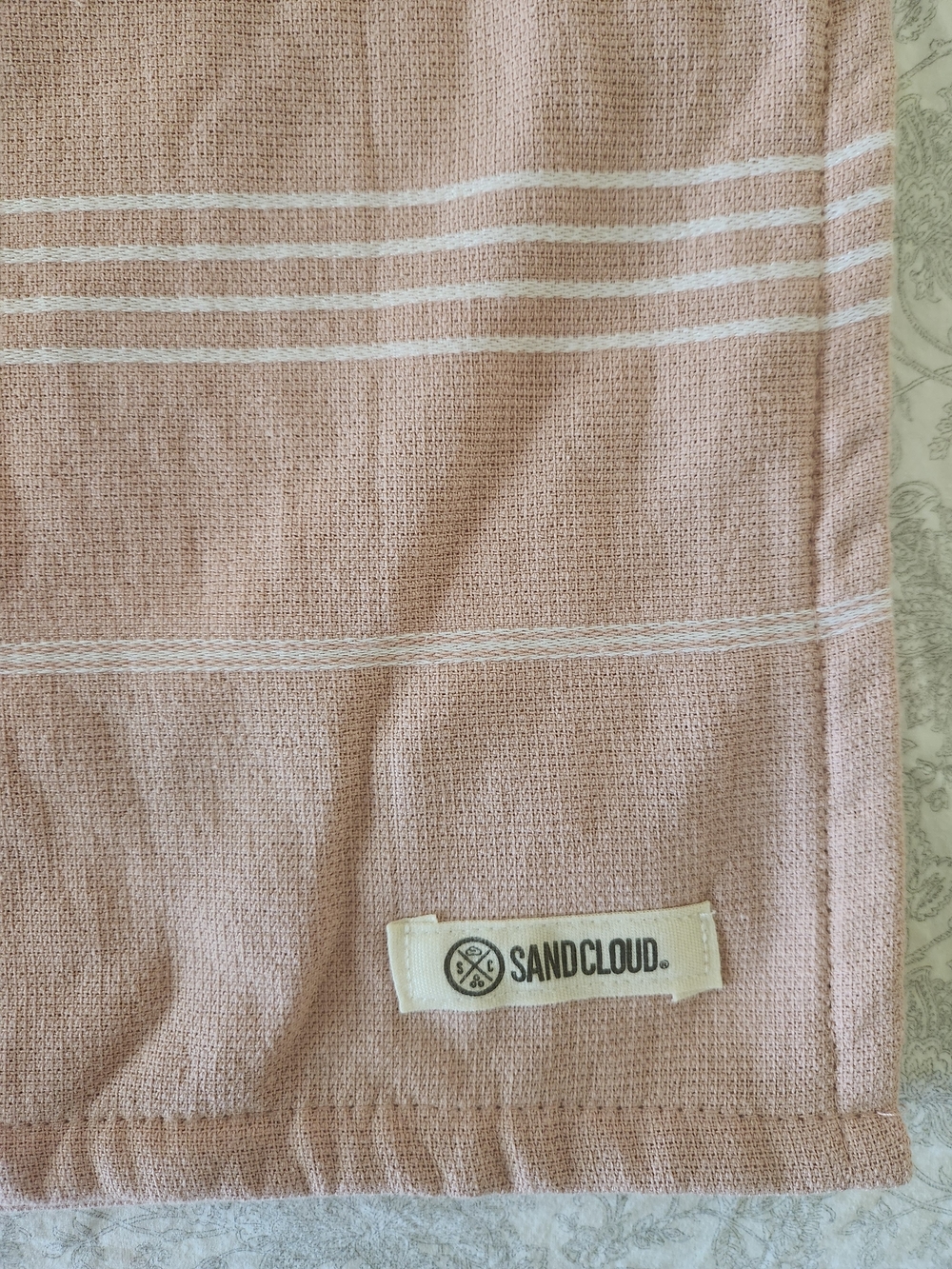 NEW SandCloud Misty Rose Hooded Poncho With Pockets! - Picture 5 of 6